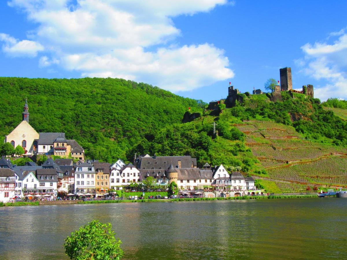 Ferienhaus Leopold Mit Burgblick An Der Mosel Burgen  Esterno foto